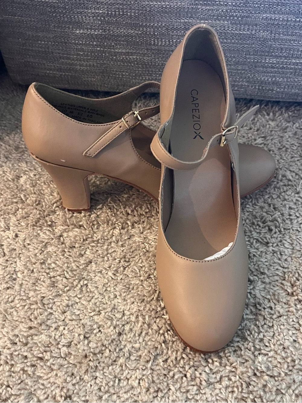 Capezio Dance Shoe Nude/Tan Character Shoe 653